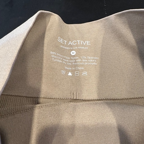 Bike shorts - Picture 2 of 3